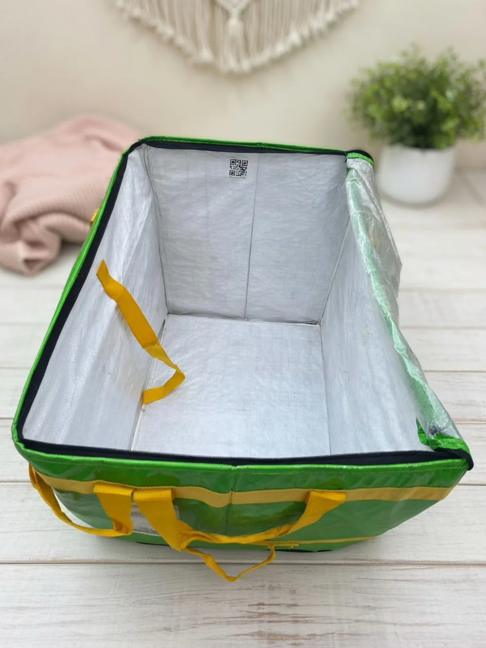 XL Amazon Courier Delivery Tote - HEAVY DUTY - 28x23x20 - Collapsible -Lime/yell